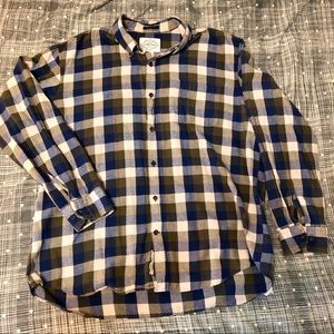 Kaki Green / Navy Blue Flannel Plaid Shirt